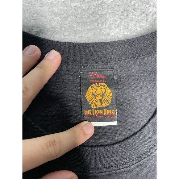 Lion King Musical Adult XLarge Black T-Shirt ( M New York Broadway Los Angeles ) - Picture 2 of 7